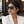 Load image into Gallery viewer, Femme portant les lunettes Aronia aviateur noires
